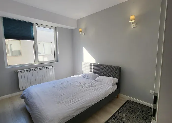 Crystal * Bucureşti